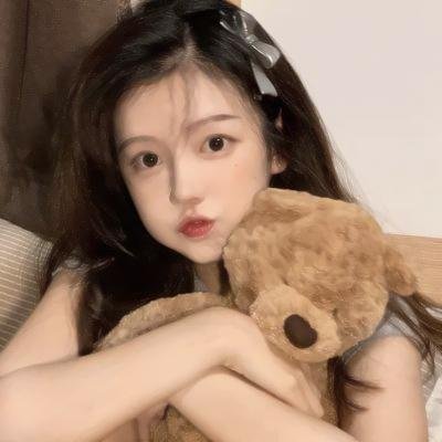 这个警察不太冷